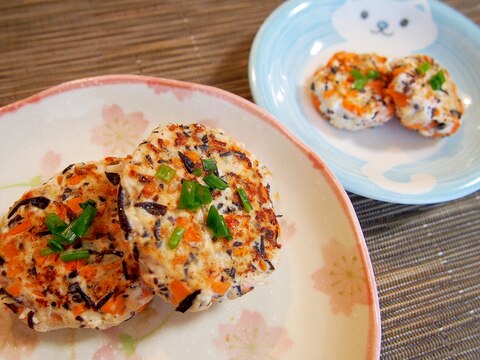 【離乳食取分け】鶏とヒジキのハンバーグ